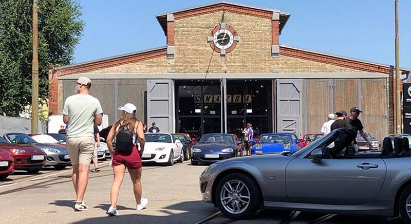 Großes Mazda MX-5 Treffen bei Mazda Classic in Augsburg